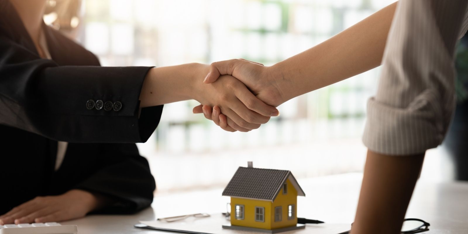 Seguros de Vida y Propiedad: Tu Protección Financiera